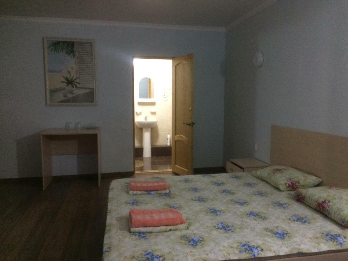 Hotel 777 Gudauta Εξωτερικό φωτογραφία