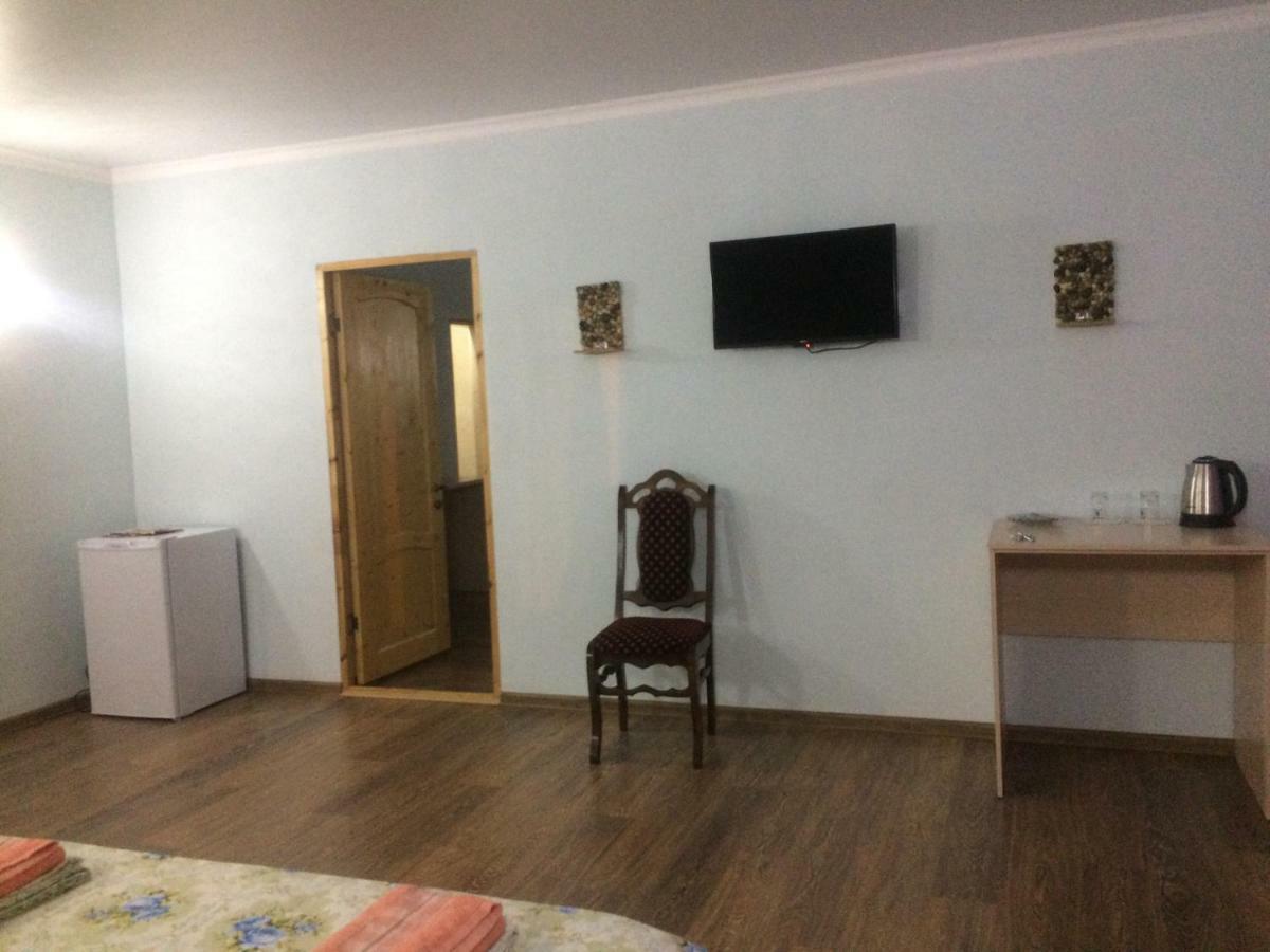 Hotel 777 Gudauta Εξωτερικό φωτογραφία